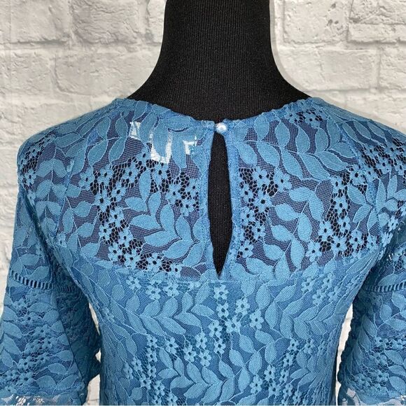 Francescas shift dress w/lace & bell ruffle sleeve & ruffle bottom blue size XXS - Picture 9 of 12
